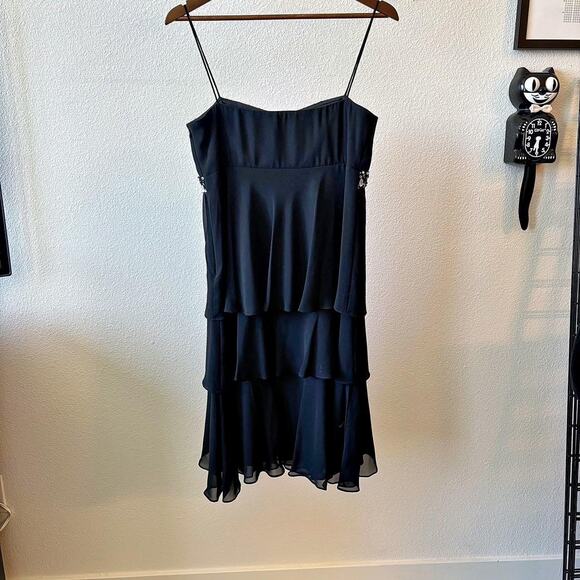 Dressbarn Collection Black Tiered Chiffon Beaded Dress – Size 8 - Picture 6 of 8